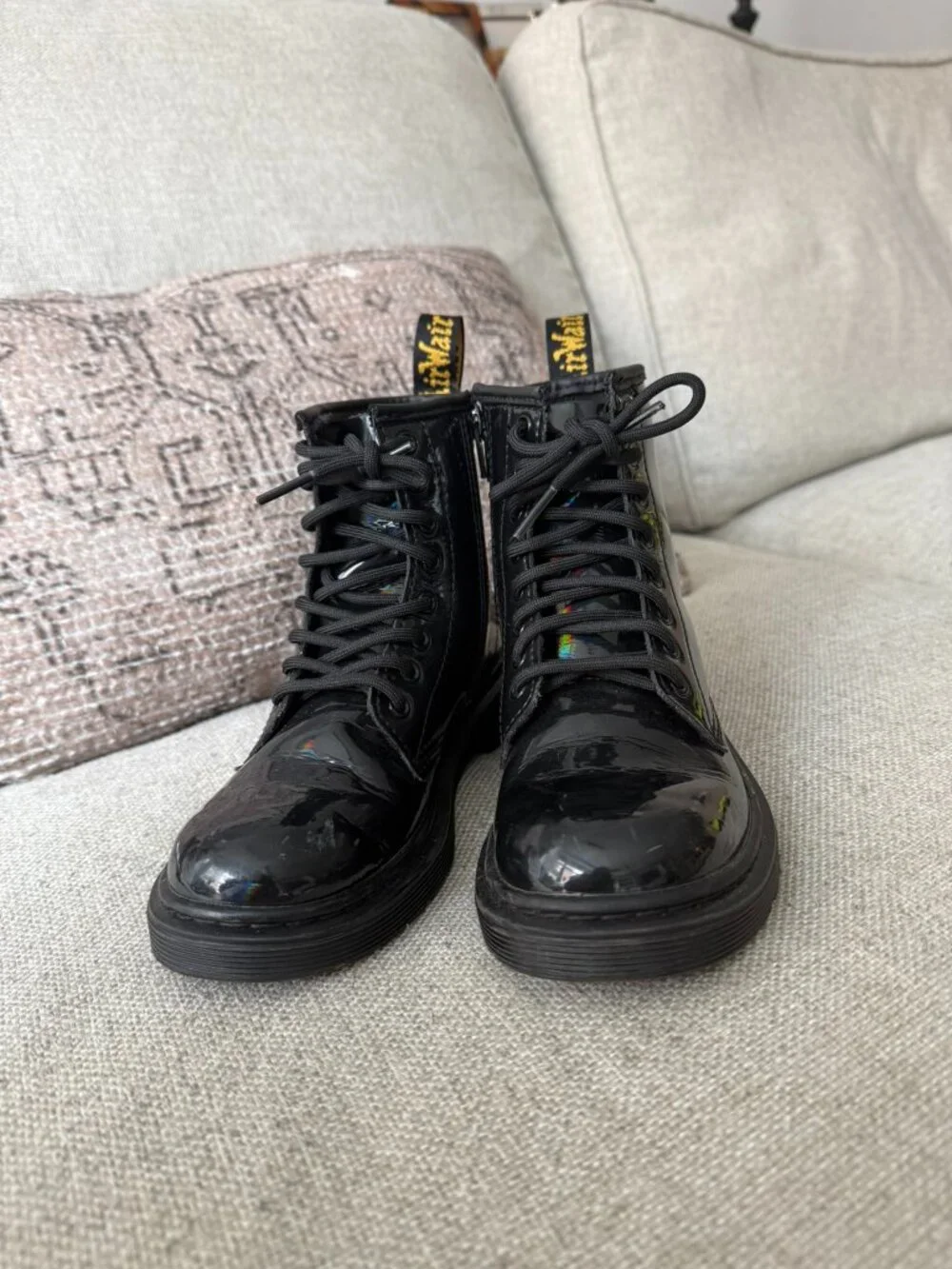 Dr. Martens boots for girls, size 1, shiny black color